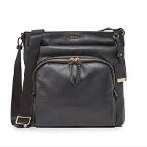 Tumi | Voyageur Leather Capri Crossbody Bag